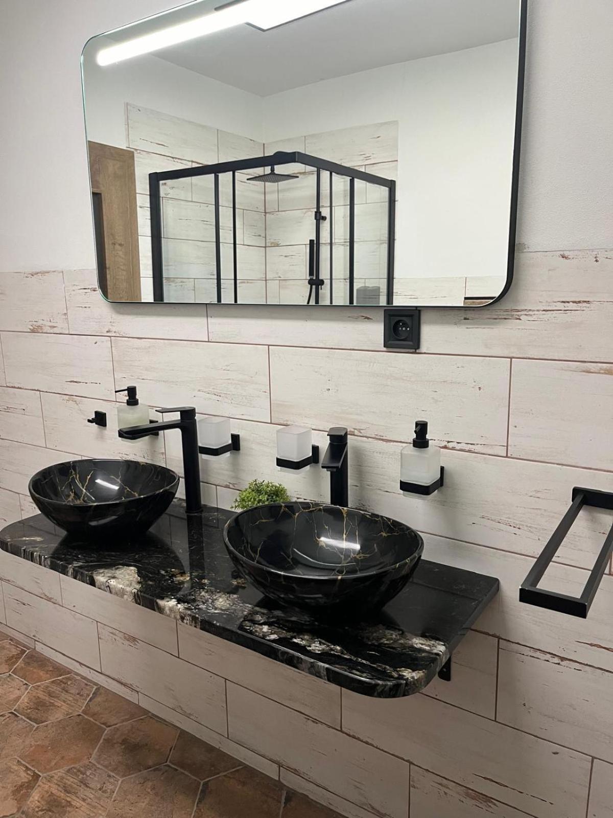 Iq Apartments Prešov Екстериор снимка