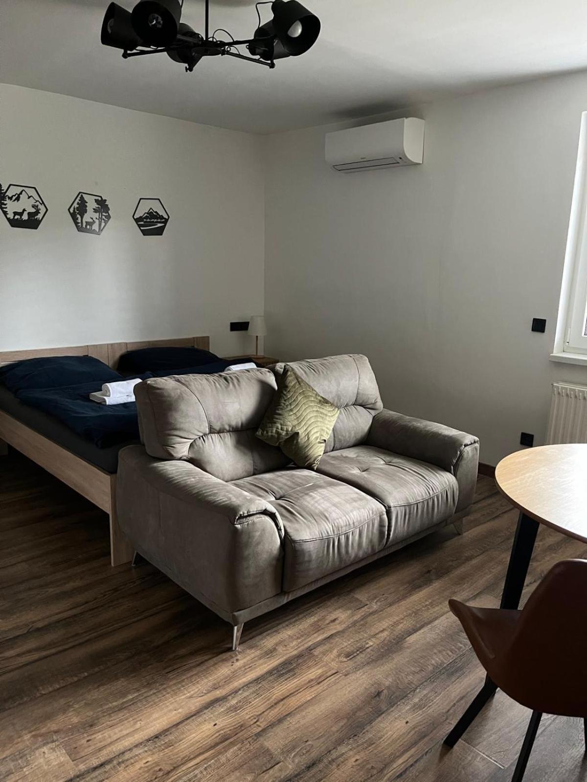 Iq Apartments Prešov Екстериор снимка