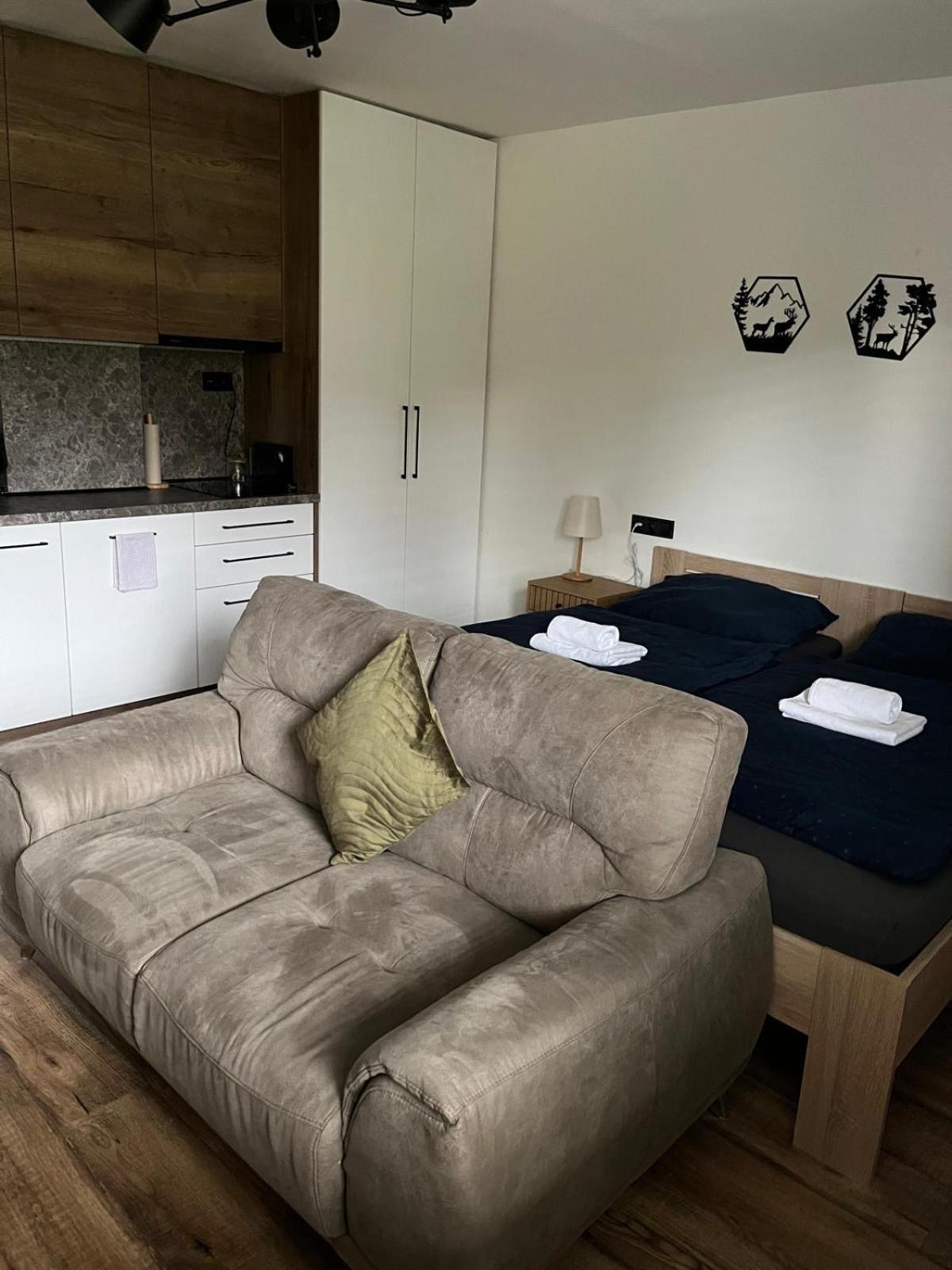 Iq Apartments Prešov Екстериор снимка